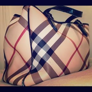 Burberry tote